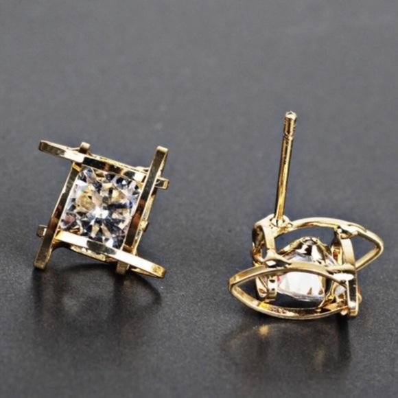 New”Gold Tone 3D Caged Diamond Stud Earrings, wonderful Earrings, cute Earrings - Picture 6 of 6